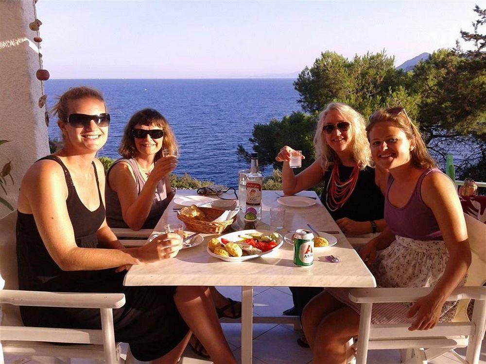 Kavos Bay Seafront Hotel Agia Marina  Екстер'єр фото