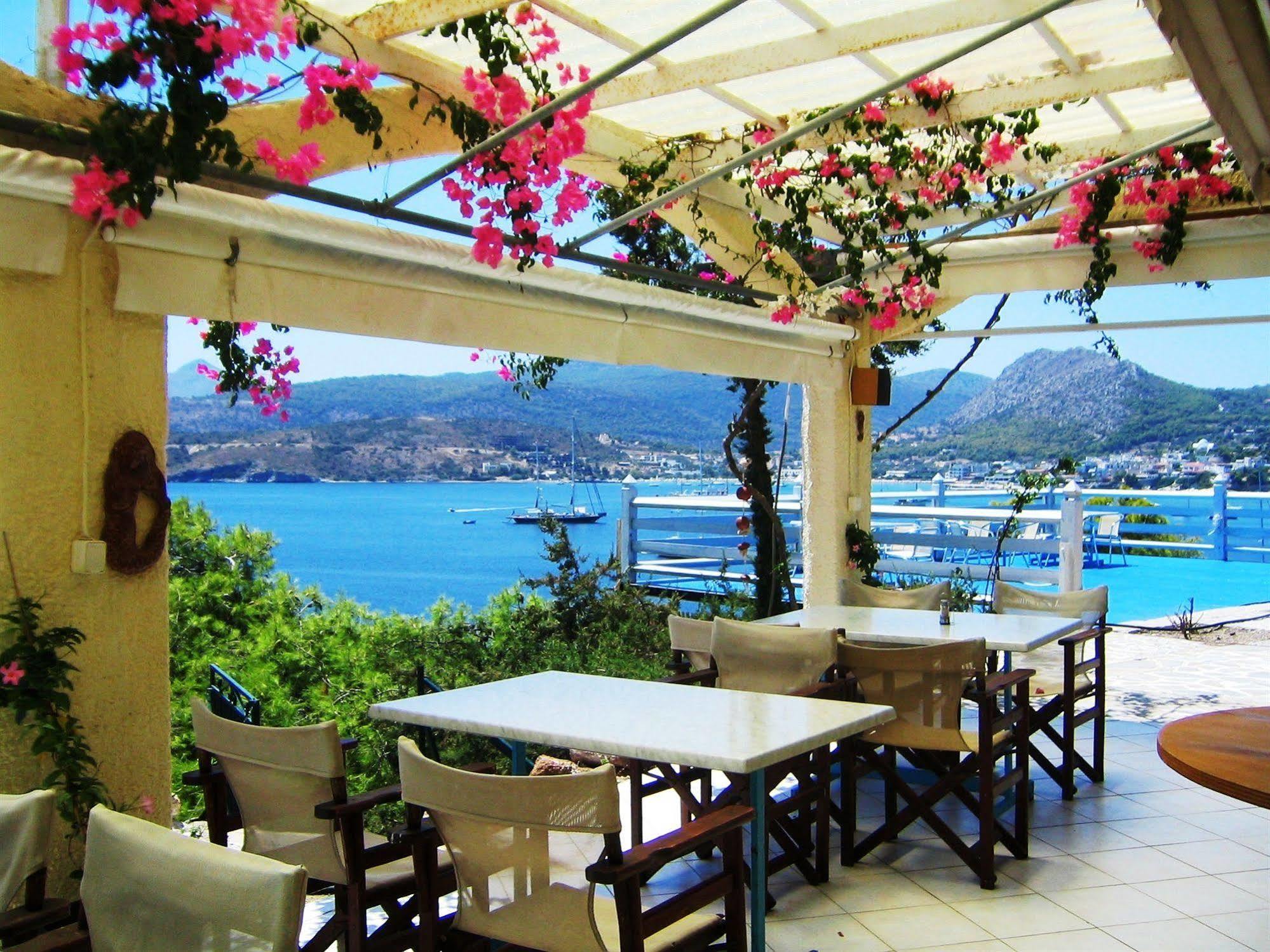 Kavos Bay Seafront Hotel Agia Marina  Екстер'єр фото