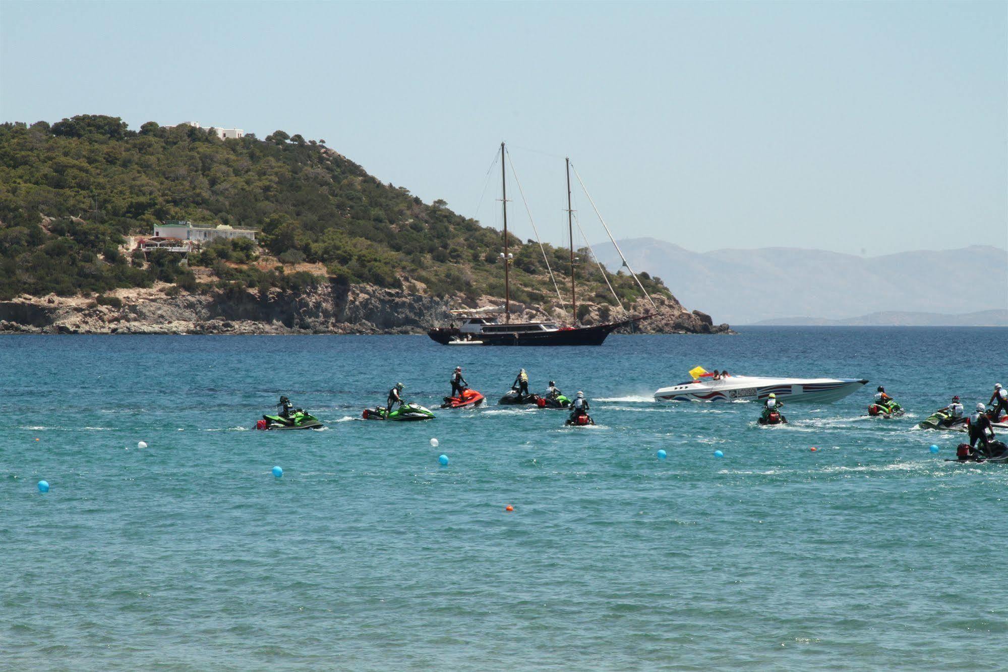 Kavos Bay Seafront Hotel Agia Marina  Екстер'єр фото