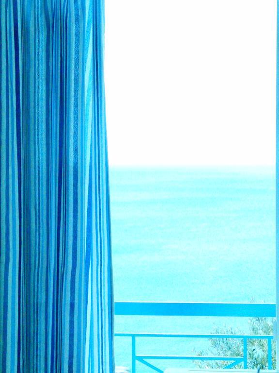 Kavos Bay Seafront Hotel Agia Marina  Екстер'єр фото